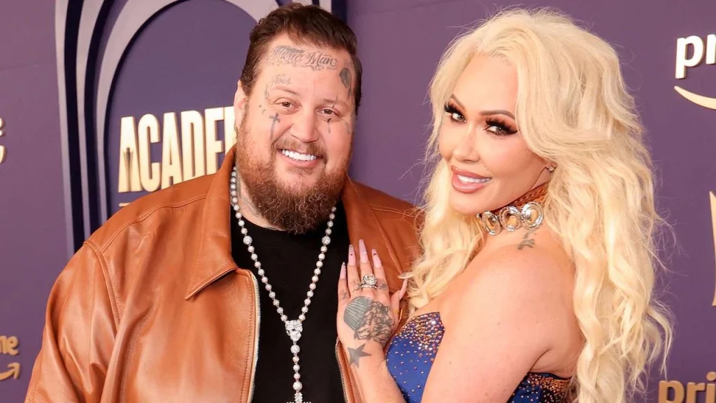 Jelly Roll Wife – Bunnie XO